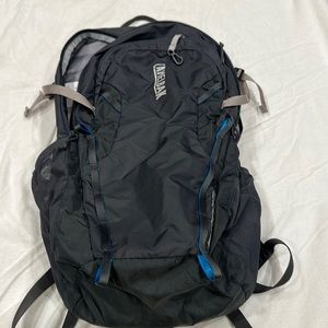 Camelbak Cloud Walker 18